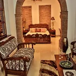 Casa De Isabella, A Kali Hotel